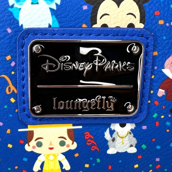Disneyland Loungefly character wallet - Picture 7 of 7